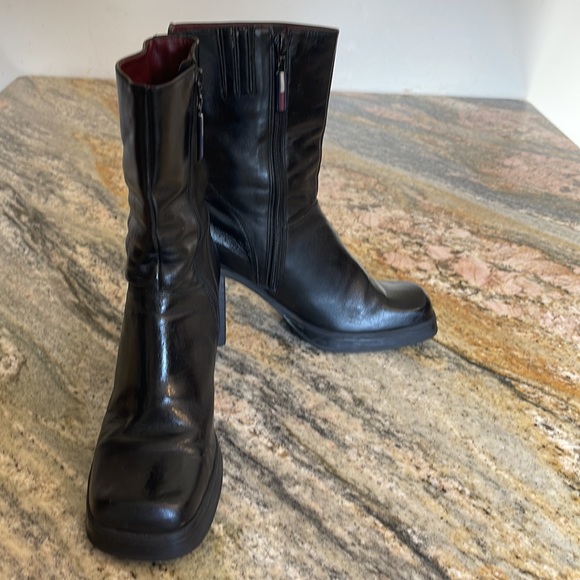 Tommy Hilfiger Chunky Heel Boots - Picture 1 of 10